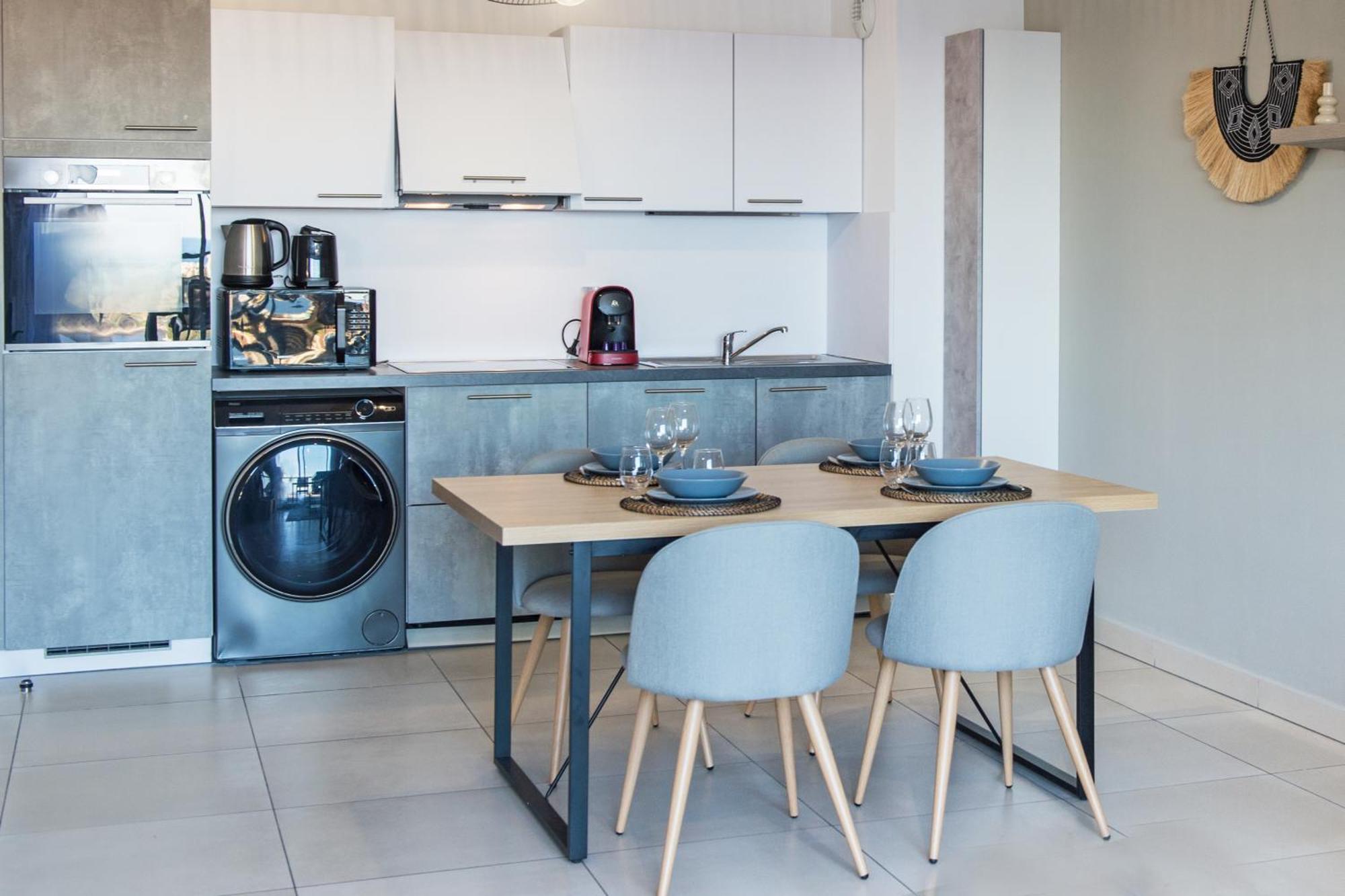 Luxury Apartment - Sea View - Private Parking - Bp Beausoleil Bagian luar foto