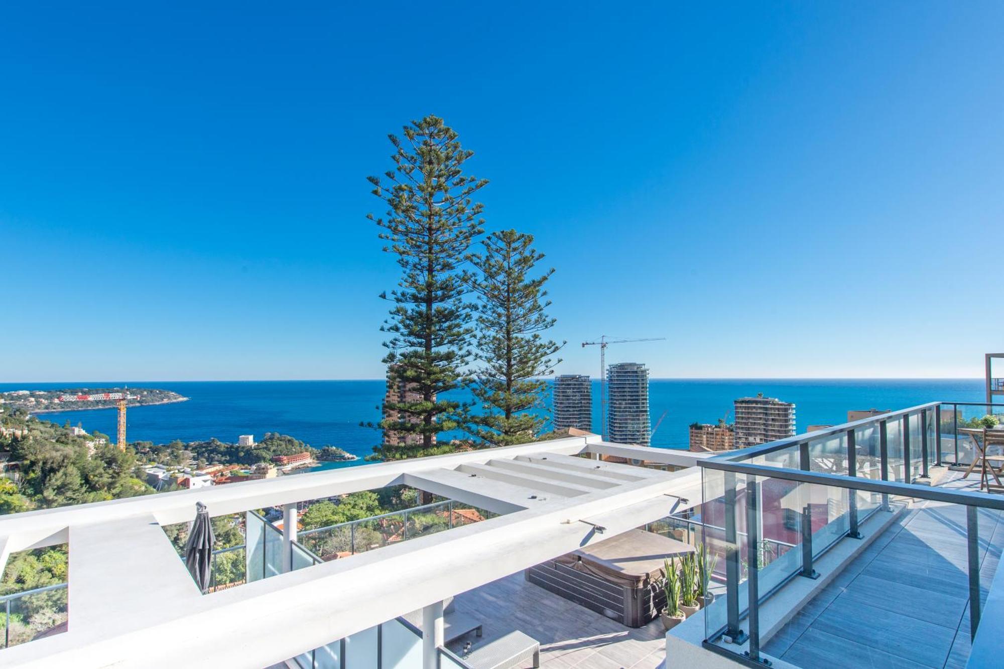 Luxury Apartment - Sea View - Private Parking - Bp Beausoleil Bagian luar foto